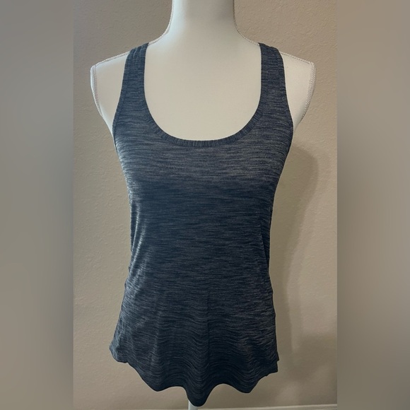 Lululemon Athletica Gray ‘Salute The Sun’ Tank - Picture 2 of 10